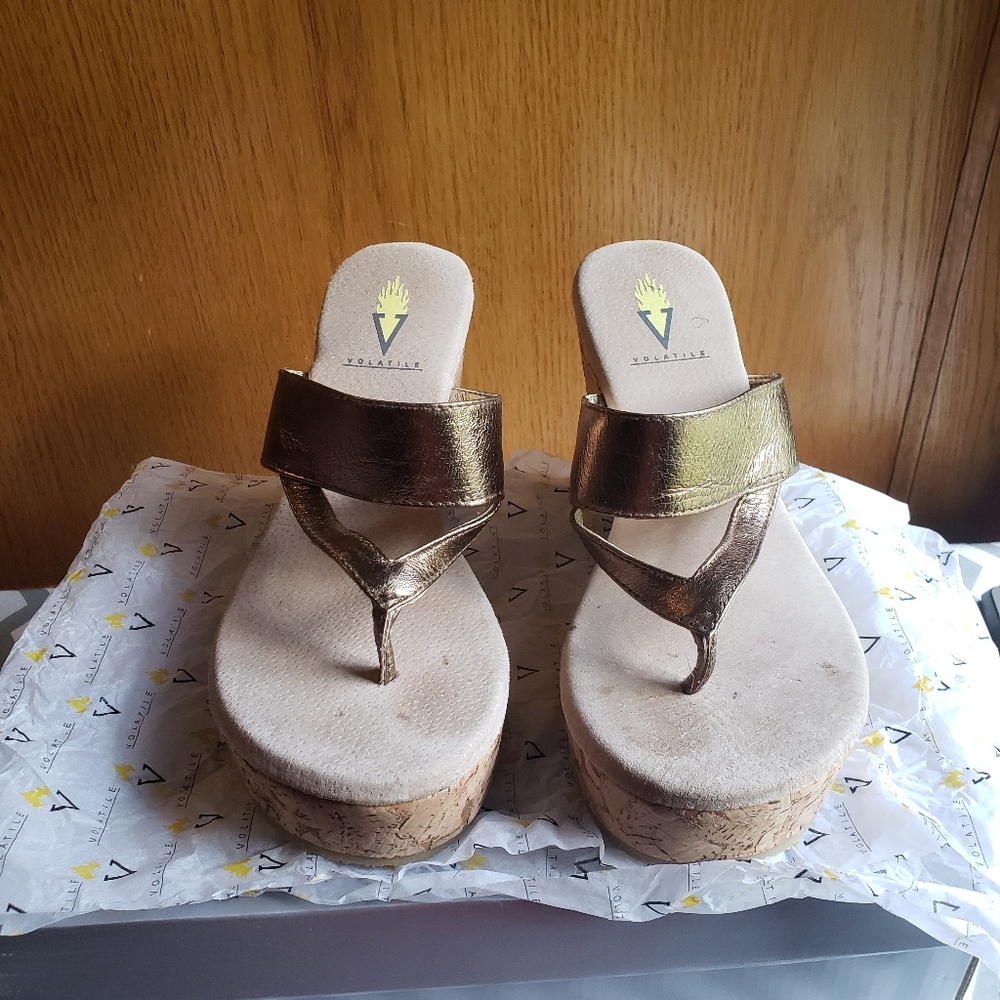 Ladies shoes